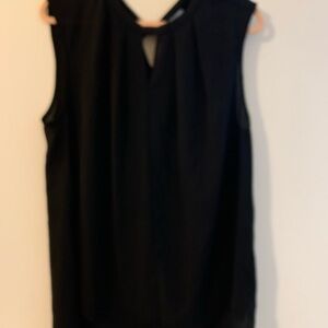 Chic Black Sleeveless Blouse